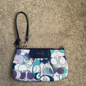 Large Wristlet